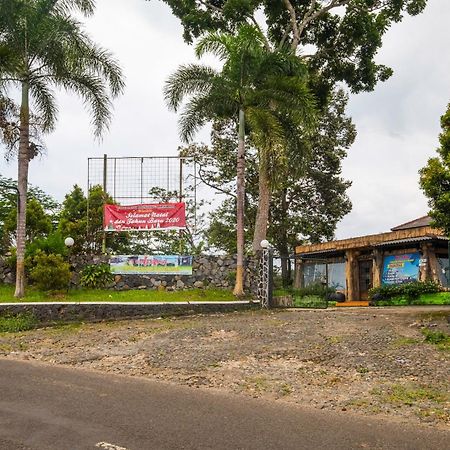 Oyo 2278 Cikidang Hunting Resort Sukabumi Extérieur photo